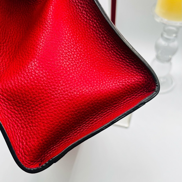 Gucci GG Marmont Top Handle Bag with Crossbody Strap and COA - Picture 16 of 16